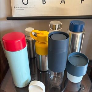 Stainless Steel and Colorful Lid Water Bottles